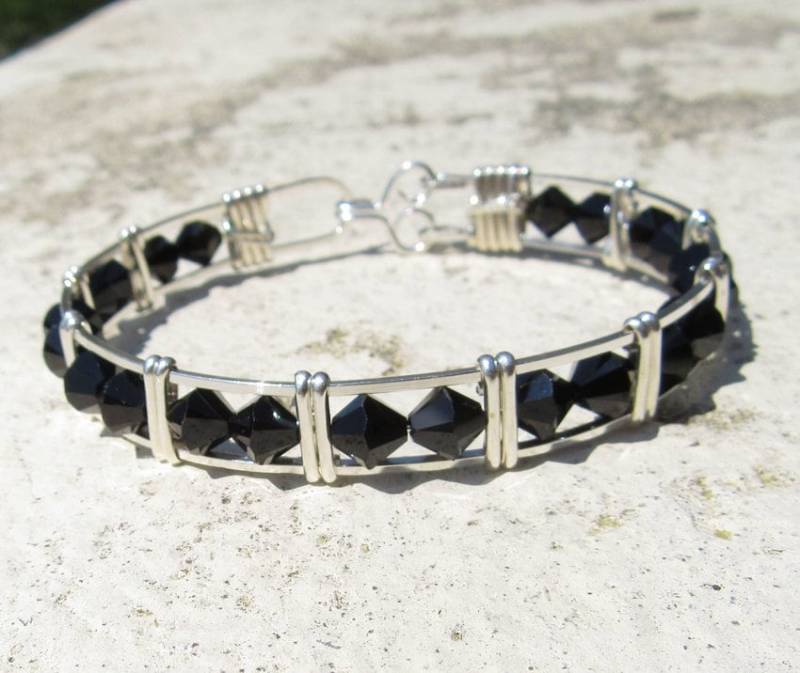 Wsb-0288, Jet Swarovski Armband, Handgemachtes Kristall Wire Wrapped, Bangle, Wrapped Armband Wsb-0288, Jet Swarovski Armband, Handgemachtes Kristall Wire Wrapped, Bangle, Wrapped Armband von inspiredcreationsco