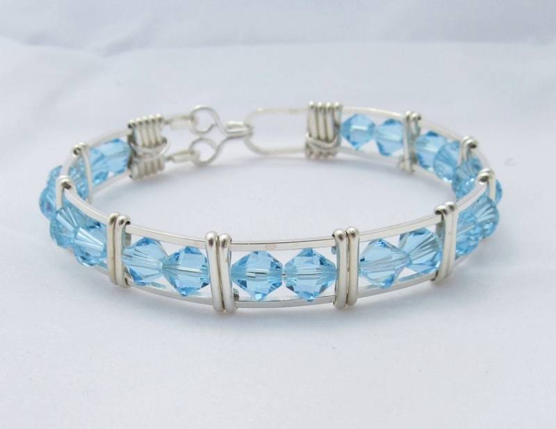 Wsb-0292, Aquamarin Swarovski Armband, Handgemachtes Kristall Wire Wrapped, Armreif, Wrapped Armband Wsb-0292, Aquamarin Swarovski Armband, Handgemachtes Kristall Wire Wrapped, Armreif, Wrapped Armband von inspiredcreationsco