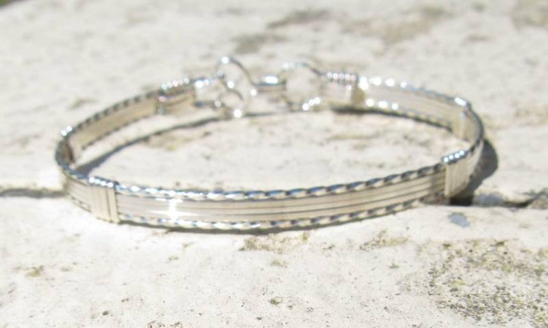 Wsb-1110, Sterling Silber Armband , Handgemachtes Draht Gewickelt Armreif Wsb-1110, Sterling Silber Armband , Handgemachtes Draht Gewickelt Armreif von inspiredcreationsco