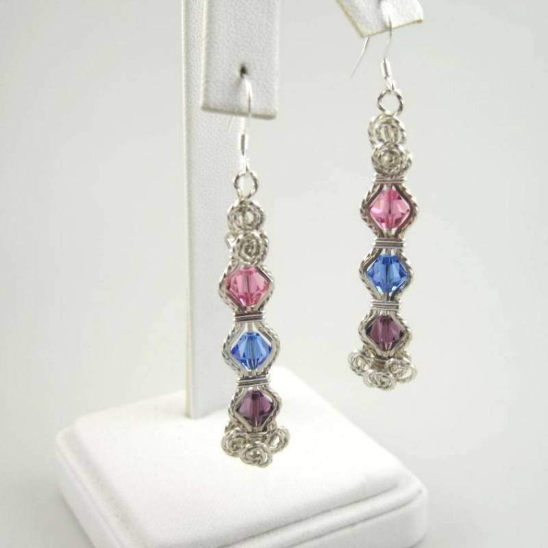 Wse-0110 Mütter, Großmütter, Handgemachter Birthstone Swarovski Kristall Und .925 Sterling Silber Draht Gewickelt Baumeln Ohrring Wse-0110 Mütter, Großmütter, Handgemachter Birthstone Swarovski Kristall Und .925 Sterling Silber Draht Gewickelt Baumeln Ohrring von inspiredcreationsco