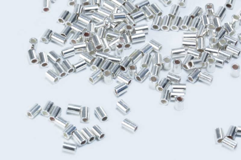 Quetschröhrchen aus 925 Silber, Ø 1,5 / 2 mm von inwaria