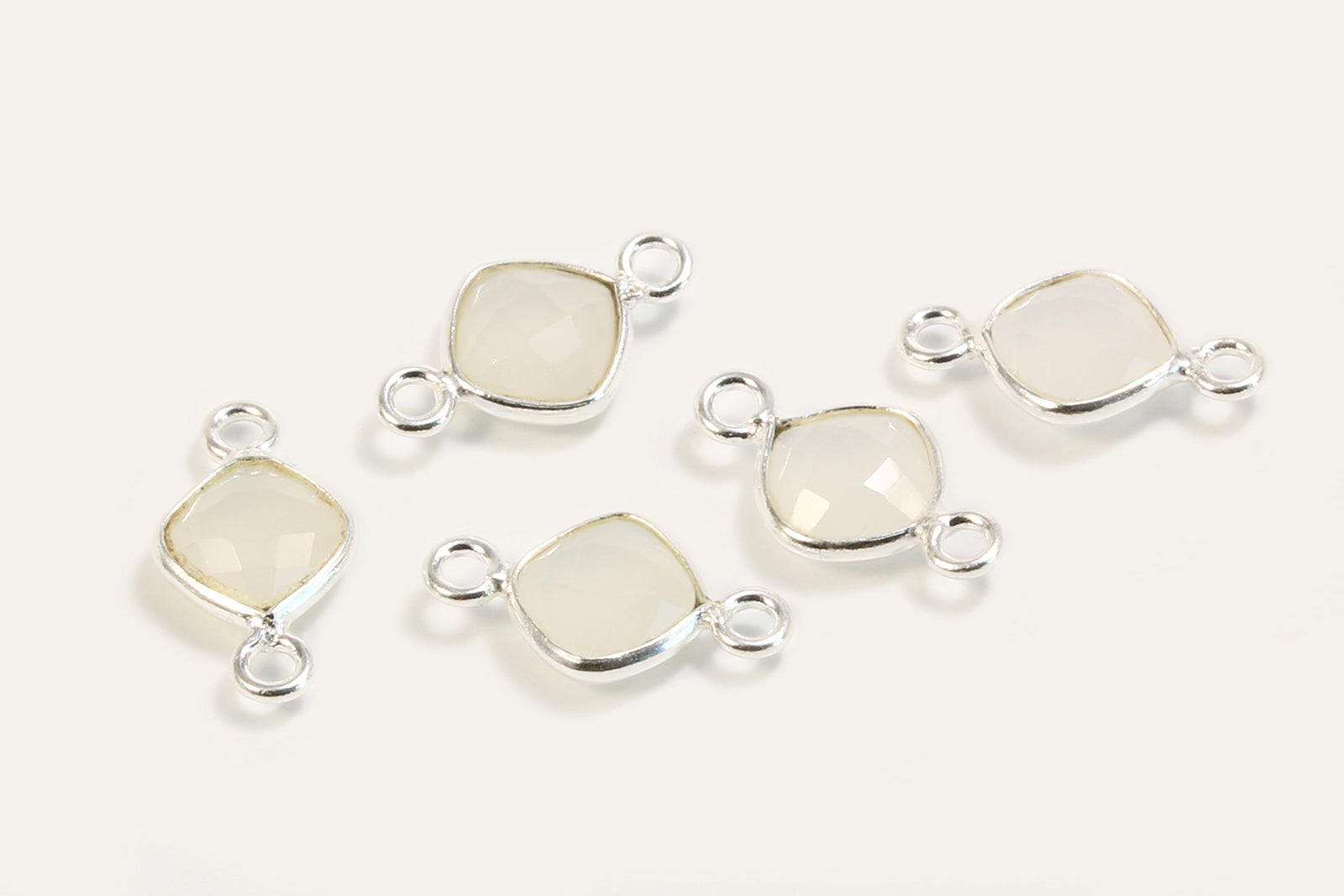 Weiße Jade Verbinder aus 925 SILBER, Mini Weiße Jade Verbinder aus 925 SILBER, Mini von inwaria