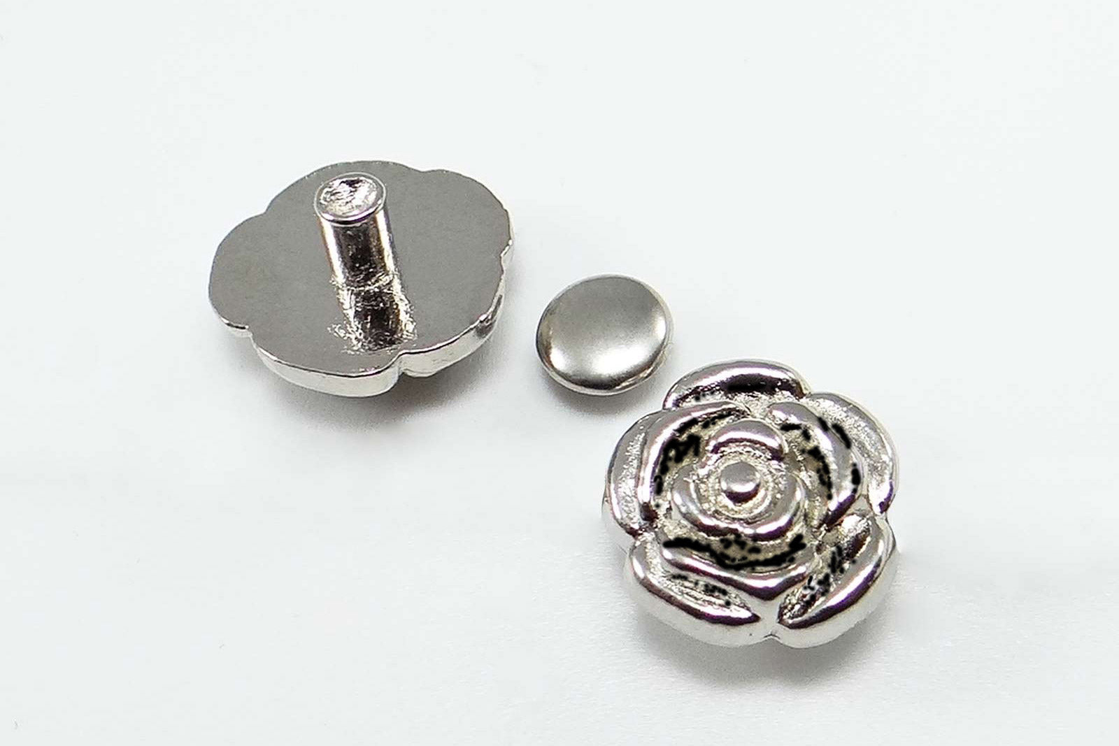 Zierniete Rose, 12 x 13 mm, 5 Stück von inwaria