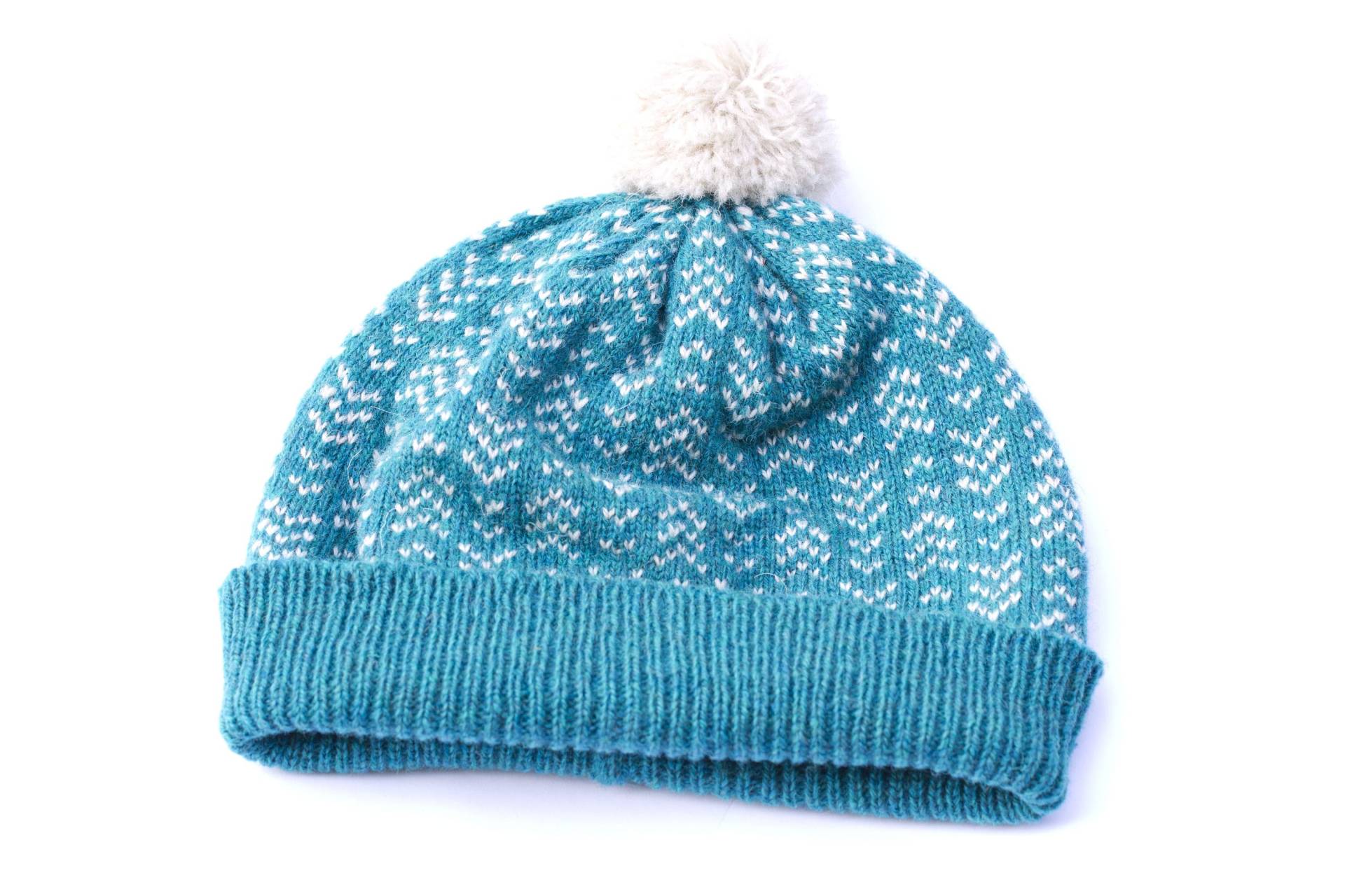 Petrolblaue Beanie Mütze, Bommelmütze Aus Wolle, Fair Isle Strickmütze von ionaKnitwear