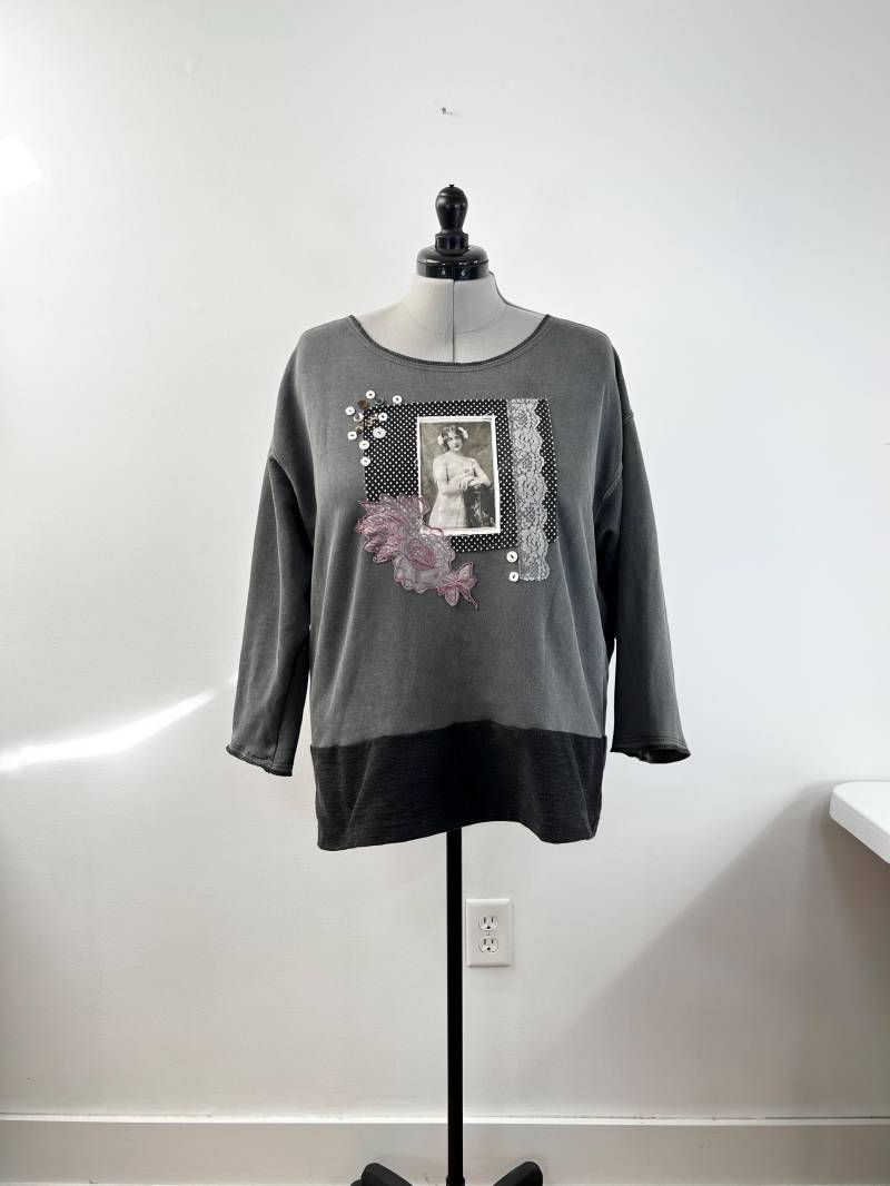 1x Größe /The Night Of The Captive Neu Modelliert Neues Sweatshirt/Boho/Landleben Cottage Chic #313 von irinale