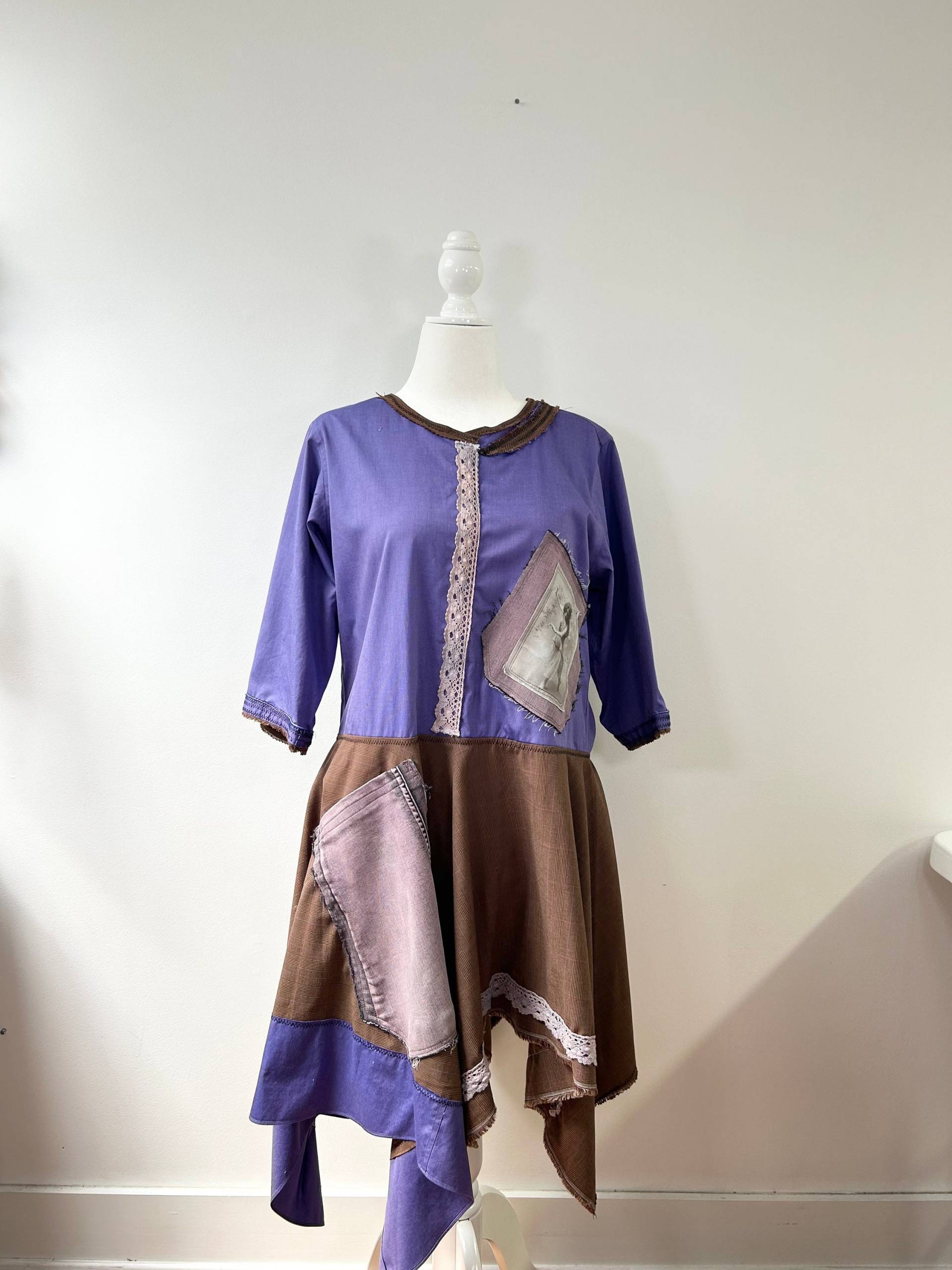 Size M /#34/ Auf Der Suche Nach Einfachheit Kleid /Tunika /Öko/Large /Rustikal/Upcycling/Boho/ Landhaus/Cottage Chic #240 Size M /#34/ Auf Der Suche Nach Einfachheit Kleid /Tunika /Öko/Large /Rustikal/Upcycling/Boho/ Landhaus/Cottage Chic #240 von irinale