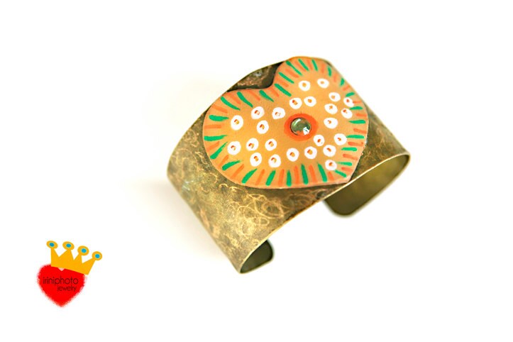 Herz-Armreif, Verstellbare Armband, Armband Aus Messing, Boho Schmuck, Breites Breiten Goldenen Manschette, Statement Valentinsgrußgeschenk von irinimichopoulou