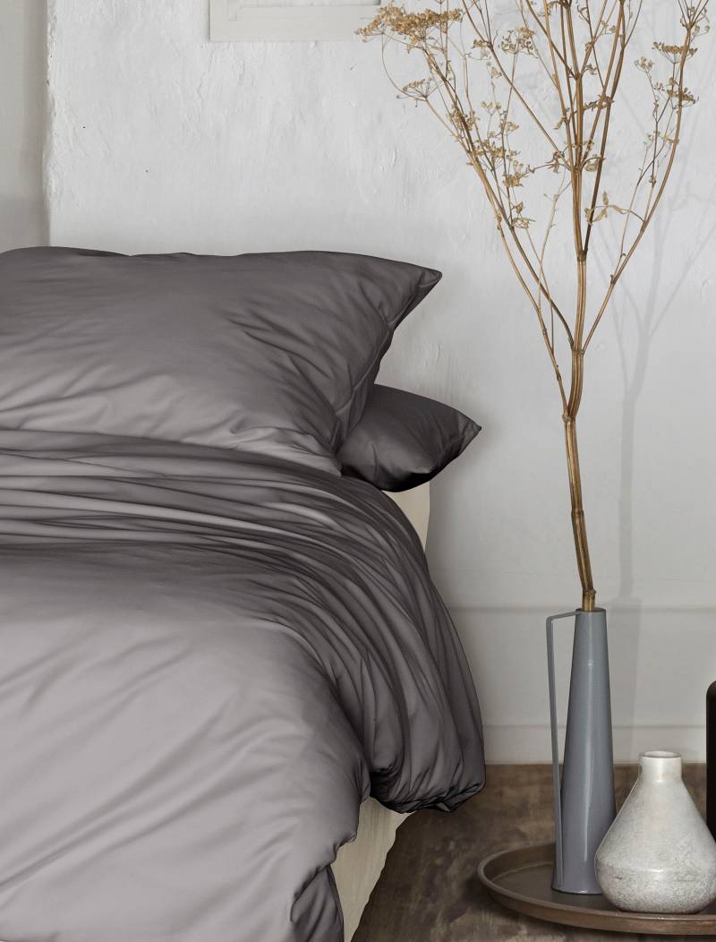 Irisette Bettwäsche "Premium Satin Bettwäsche Paris" 2 Stk. tlg. hochwertige Uni Premium Bettwäsche mit Reißverschluss, 100% Baumwolle von irisette