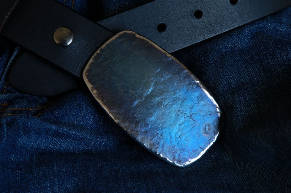 Blaue Rodeo-Schnalle, Unisex-Gürtelschnalle, Handgeschmiedeter Edelstahl, Hypoallergene Cowboy, Jeansschnalle, Passend Für 1, 5 "Gürtel Blaue Rodeo-Schnalle, Unisex-Gürtelschnalle, Handgeschmiedeter Edelstahl, Hypoallergene Cowboy, Jeansschnalle, Passend Für 1, 5 "Gürtel von ironartcanada