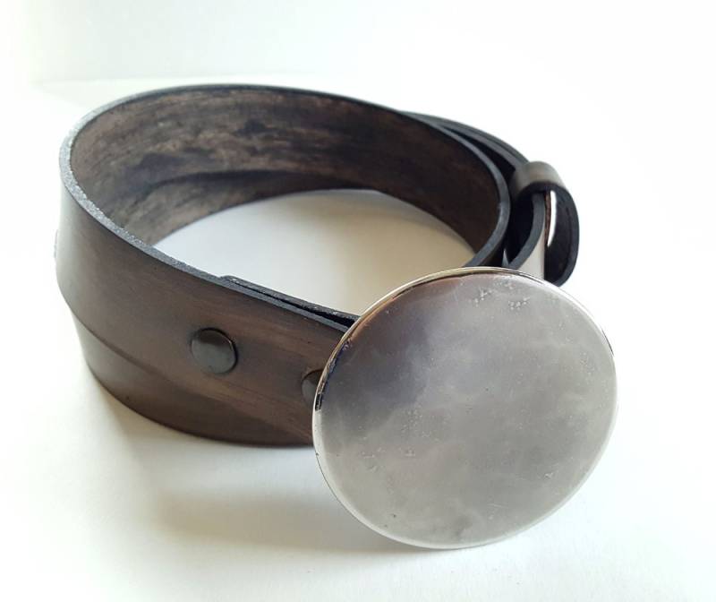 Handgeschmiedete Schnalle & Handgefärbter Ledergürtel Im Set von ironartcanada