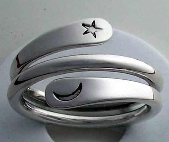 Mond-Stern Energie Ring in 12 Gauge Sterling Silber, Geschwärztem Niobium, Regenbogen Natürlichem Niobium Oder Reinem Kupfer von isidro