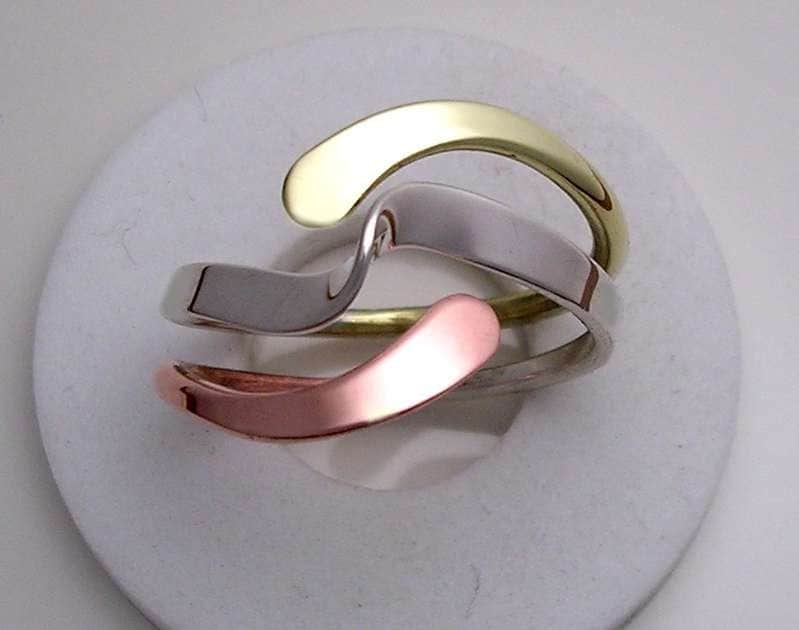 Tri-Metal Wave Energy Ring™ Aus Sterling Kupfer Und Messing von isidro