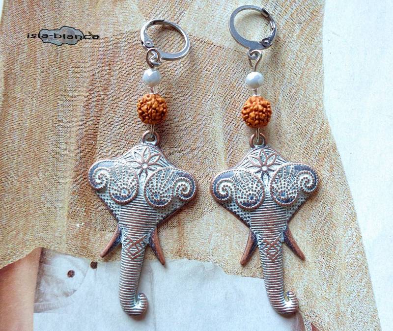 Ohrringe ⋆ Elefant Patiniert Kupfer Aqua Glasschliffperlen Grau Glitzer Ohrhänger Ohrhaken Elefantenkopf Patina Rudraksha Samen Boho Ohrringe ⋆ Elefant Patiniert Kupfer Aqua Glasschliffperlen Grau Glitzer Ohrhänger Ohrhaken Elefantenkopf Patina Rudraksha Samen Boho von islablanca