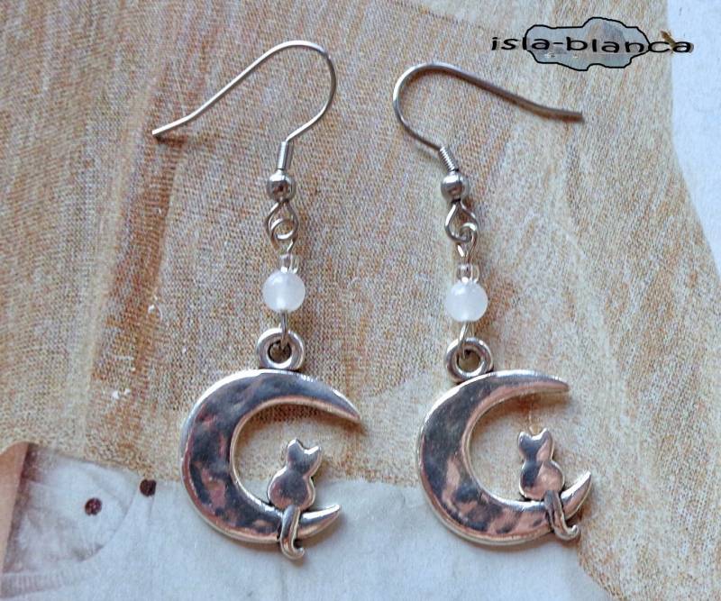 Ohrringe ⋆ Katze Im Mond Mondstein Weiß Milchweiß Silber Ohrhänger Lang Ohrhaken Edelstahl Regenbogenmondstein Mondkind Katzenliebe Ohrringe ⋆ Katze Im Mond Mondstein Weiß Milchweiß Silber Ohrhänger Lang Ohrhaken Edelstahl Regenbogenmondstein Mondkind Katzenliebe von islablanca