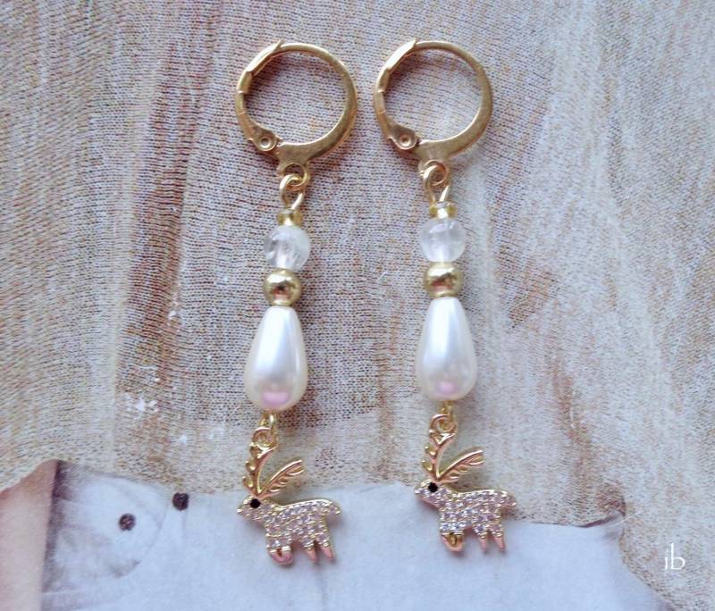 Ohrringe ⋆ Rentiere Gold Glitzer Regenbogenmondstein Weiß Haken Ohrhänger Edelstahl Rentier Tropfen von islablanca