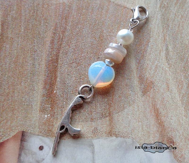 Wechselanhänger ⋆ Sylt Herz Süßwasserperle Mondstein Weiß Beige Silber Syltliebe Anhänger Charm Zuchtperle Opalglas Wechselanhänger ⋆ Sylt Herz Süßwasserperle Mondstein Weiß Beige Silber Syltliebe Anhänger Charm Zuchtperle Opalglas von islablanca