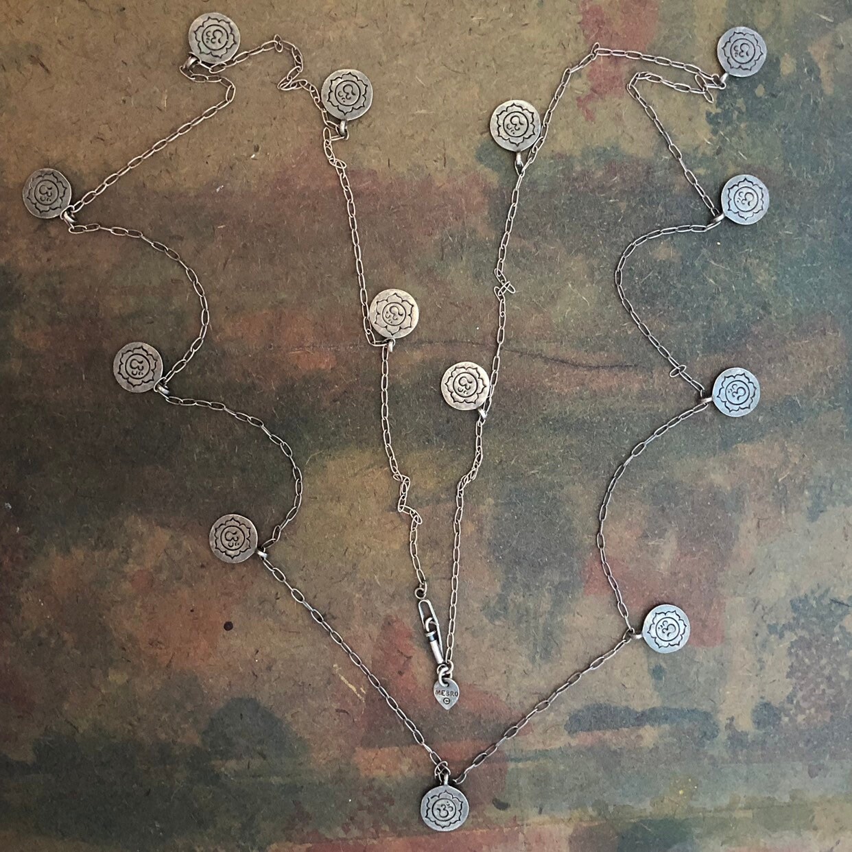 Me & Ro Silver Chain Halskette Mit Doppeltem Silberpfeilen-Symbol von itgirlvintagecloset