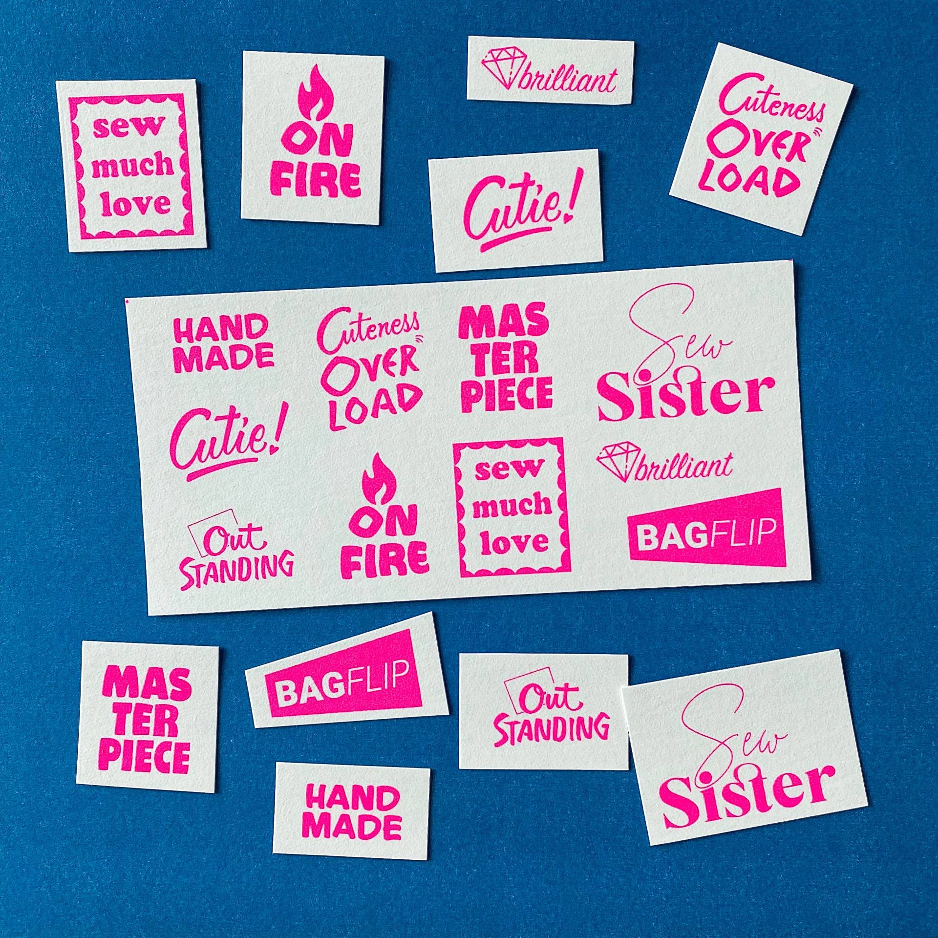 Neonpink/Weiß 10 Patches „Native Speaker" Zum Aufnähen, Siebdruck Auf Snappap, Label/ Aufnäher Set Für Alle Die Gern Nähen Special Edition Neonpink/Weiß 10 Patches „Native Speaker" Zum Aufnähen, Siebdruck Auf Snappap, Label/ Aufnäher Set Für Alle Die Gern Nähen Special Edition von itsapatch