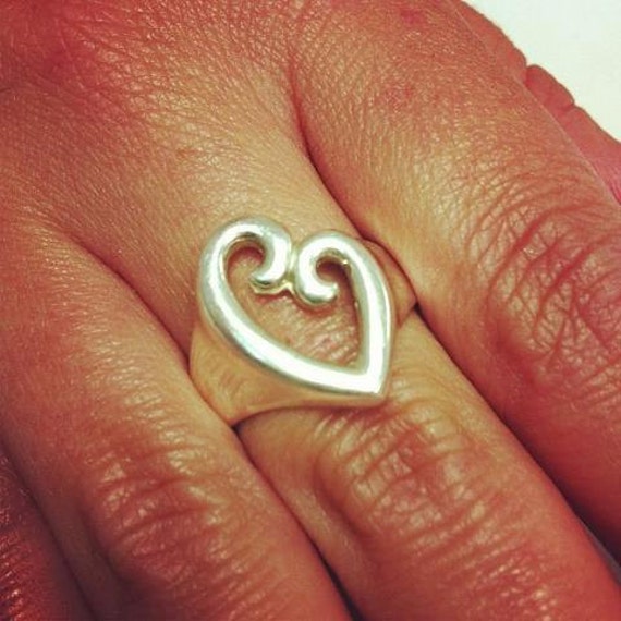 Sterling Silber 925 Mutter Liebe Herz Stilvolle Besondere Mode Sterling Silber 925 Mutter Liebe Herz Stilvolle Besondere Mode von itz8686