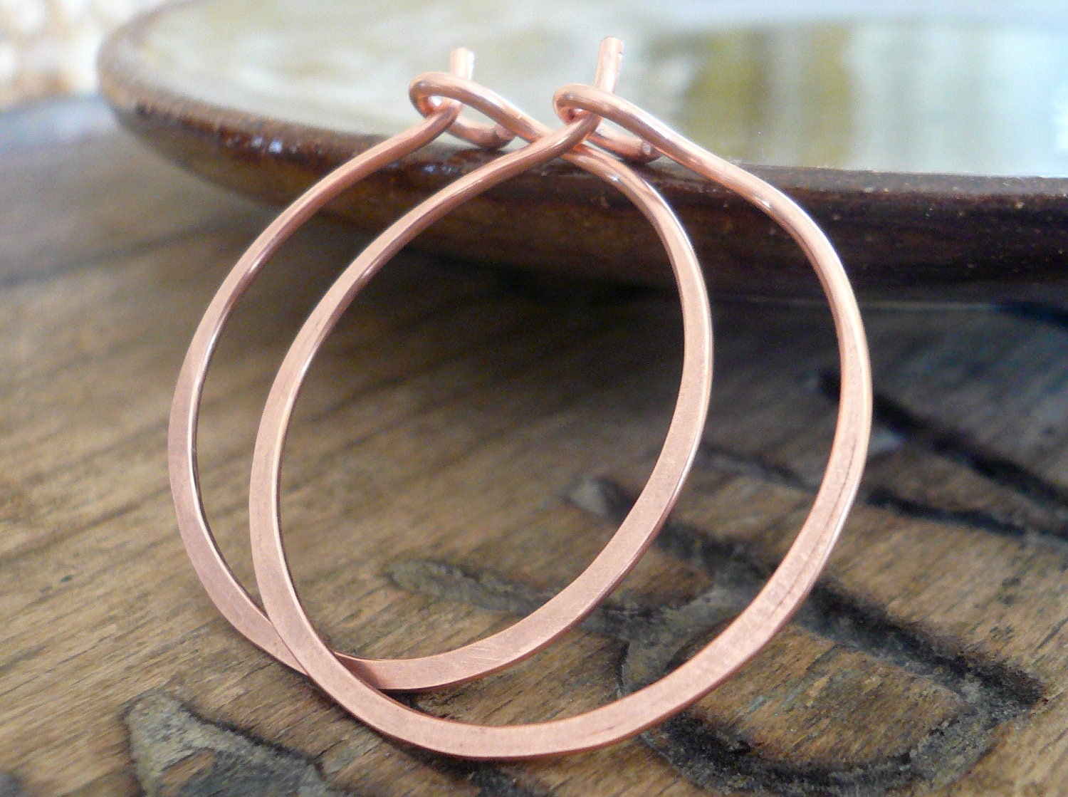 Kupfer Ohrringe - Handgemacht. Handgeschmiedet. Geringes Gewicht. 4 Größen Kupfer Ohrringe - Handgemacht. Handgeschmiedet. Geringes Gewicht. 4 Größen von jNicDesigns