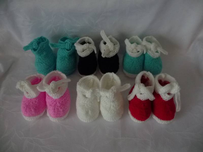 Babyschuhe, Handgestrickt, Neugeborenenschuhe, Geburtsgeschenk Größe 16 - 0 Bis 3 Monate von jacquotetricote