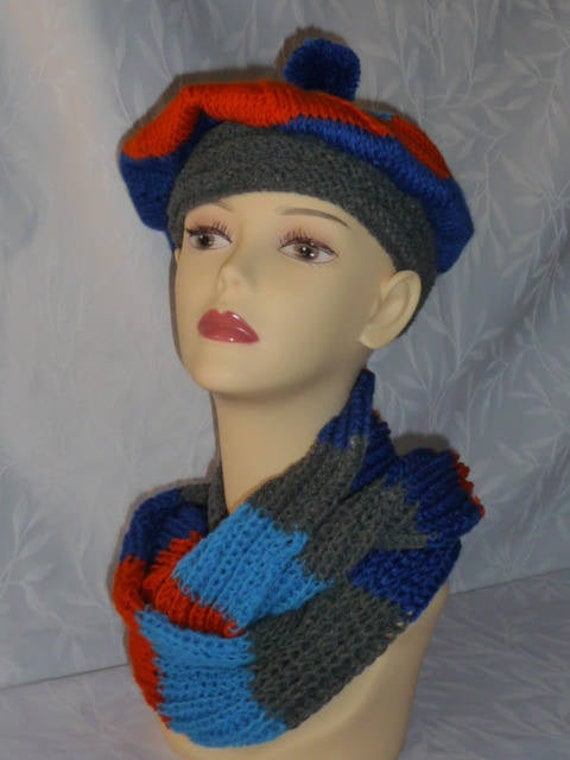 Baskenmütze Und Snood-Set, Handgefertigter Strick in Trendigen Streifen, Passender Halswärmer von jacquotetricote