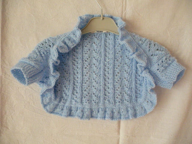 Bolero Mädchen, T 4/5 Jahre, Faden Spitze Gestrickt Handgemachtes Porzellan Blau von jacquotetricote