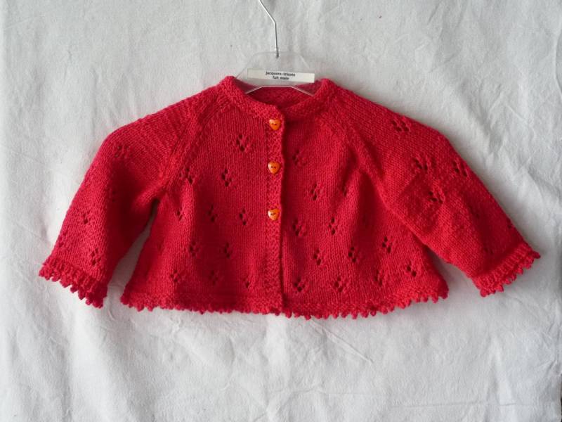 Mädchenweste, T.9/12 Monate, Spitzenweste, Kinderweste, Kinderjacke, Handgefertigter Strick von jacquotetricote