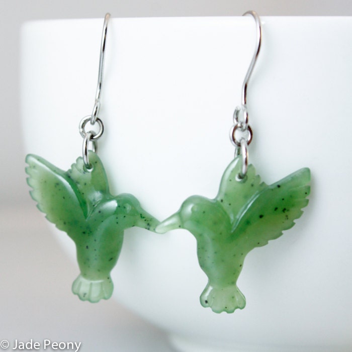 Grüne Nephrit Jade Ohrringe Sterling Silber, Handgeschnitzt von jadepeony