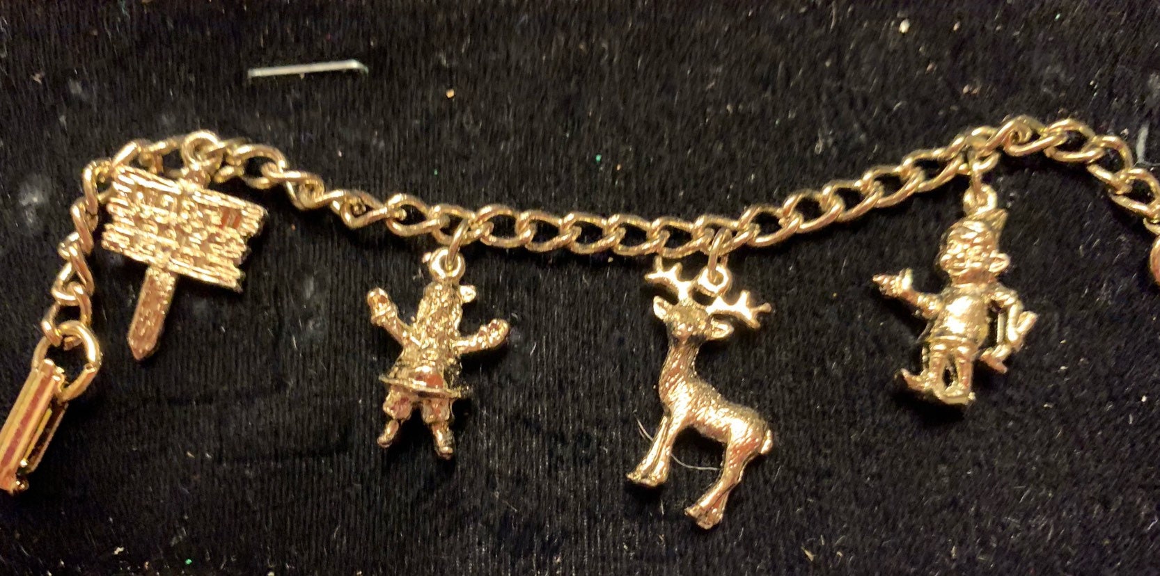 Merry Christmas Nikolaus Mit Rentier, Nordpolzeichen Und Elfe Bettelarmband von jancarlinoriginals