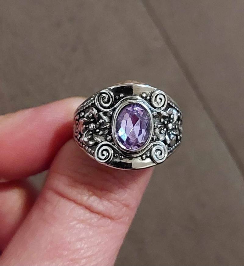 Amethyst Spinner Ring, Silber Ring, Handgemachter Frauen Edelstein Schöner Boho Fidget von jasmineschmuck