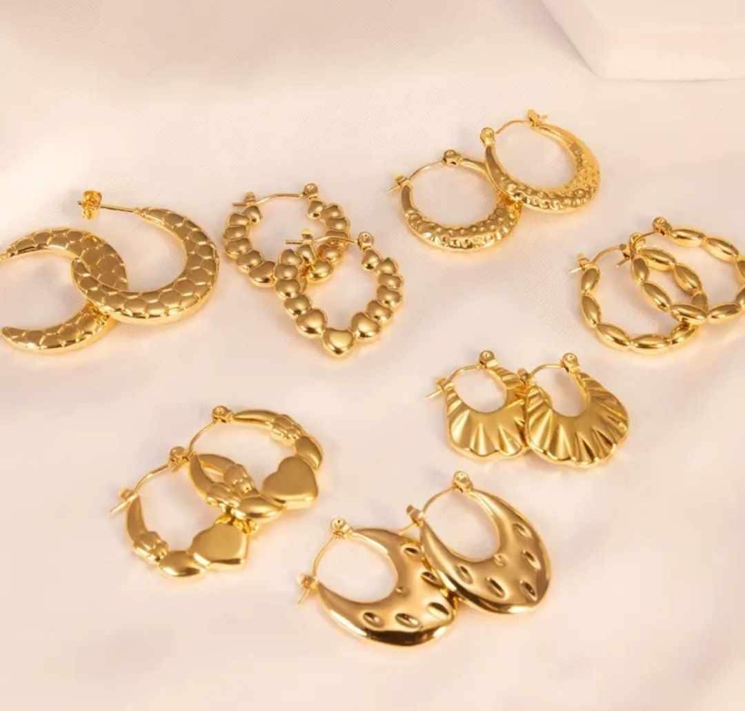 Stainless Steel Hoop Earrings 18K Gold Wasserfest Edelstahl Stainless Steel Hoop Earrings 18K Gold Wasserfest Edelstahl von jasmineschmuck