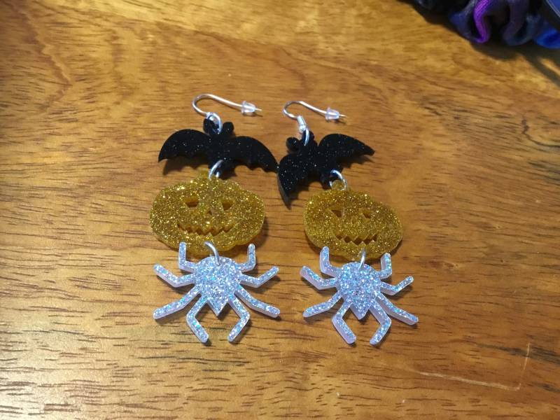 Halloween Sppooktacular Ohrringe Acryl von jaysdelights