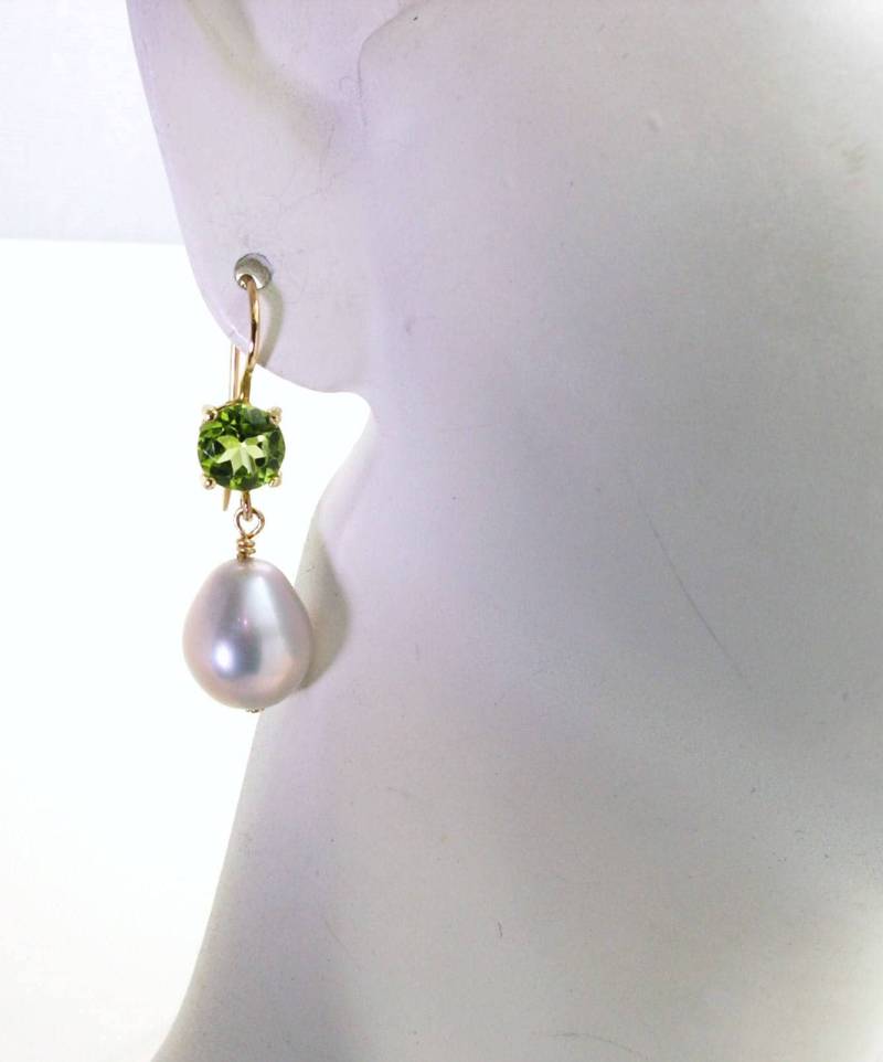 Peridot & Perle Ohrringe von jazzngem