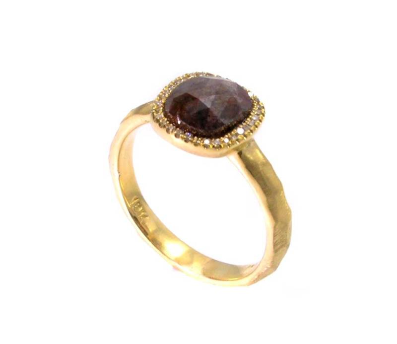 Roher Diamantenring von jazzngem