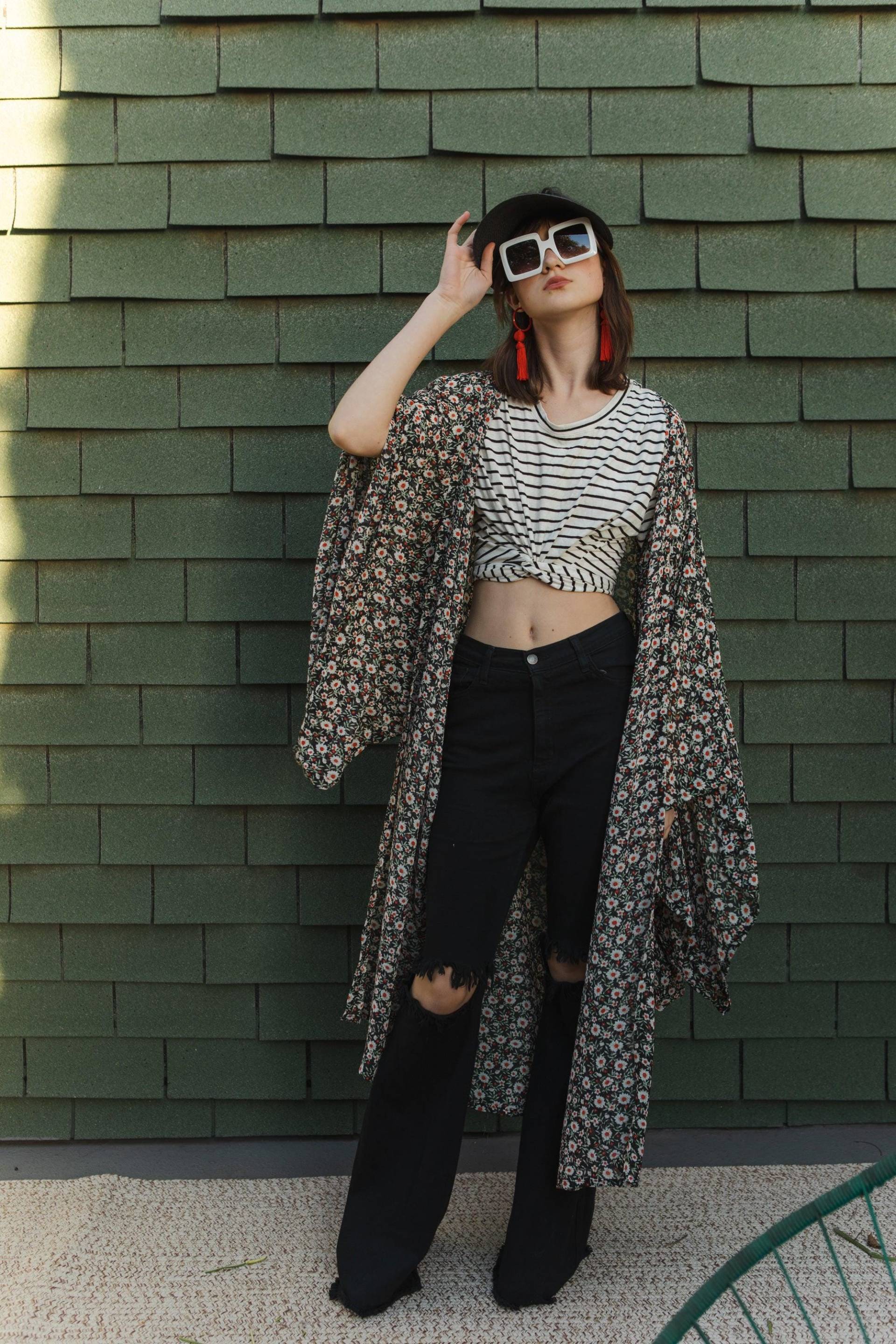 Bellis Gänseblümchen Kimono von jennafergrace