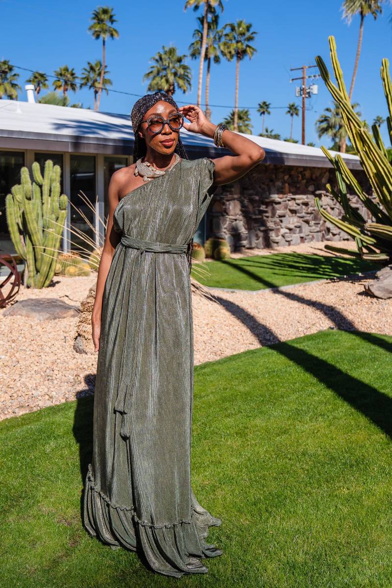 Electrum Slink Plissee One-Shoulder Maxikleid Electrum Slink Plissee One-Shoulder Maxikleid von jennafergrace