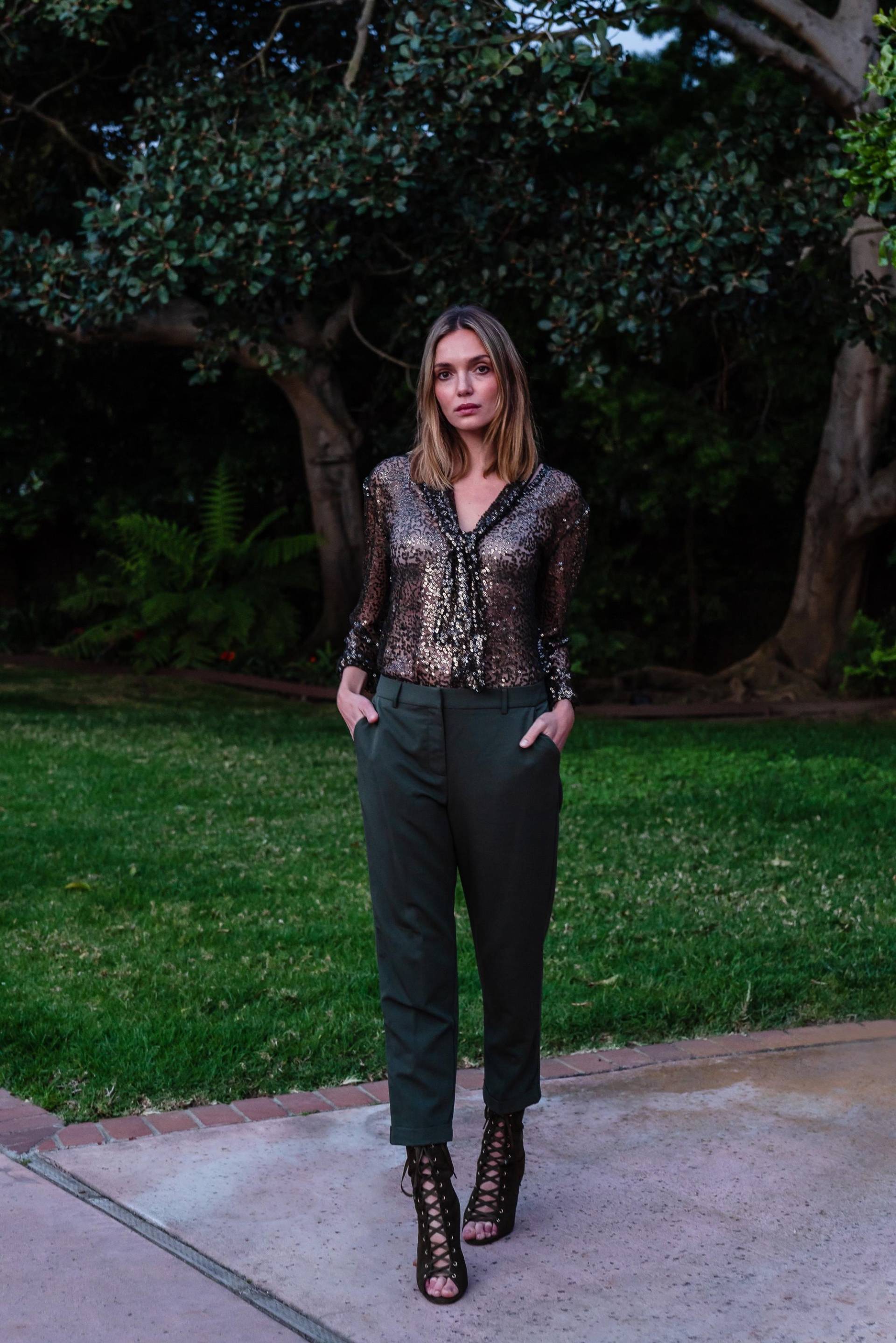 Haze Sequin Krawatte Vorne Bluse von jennafergrace