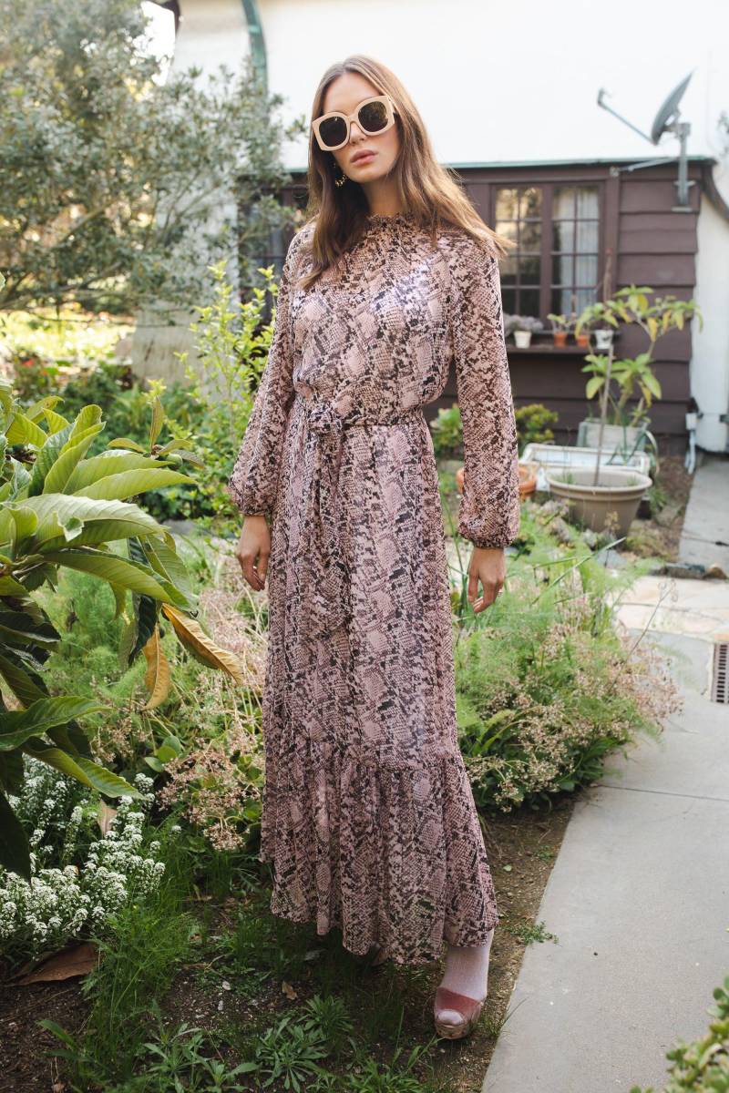 Rosey Boa Raglan Maxi Kleid Rosey Boa Raglan Maxi Kleid von jennafergrace