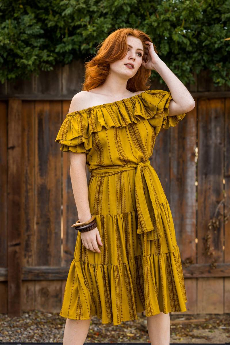 Safran Veranda Kleid Safran Veranda Kleid von jennafergrace