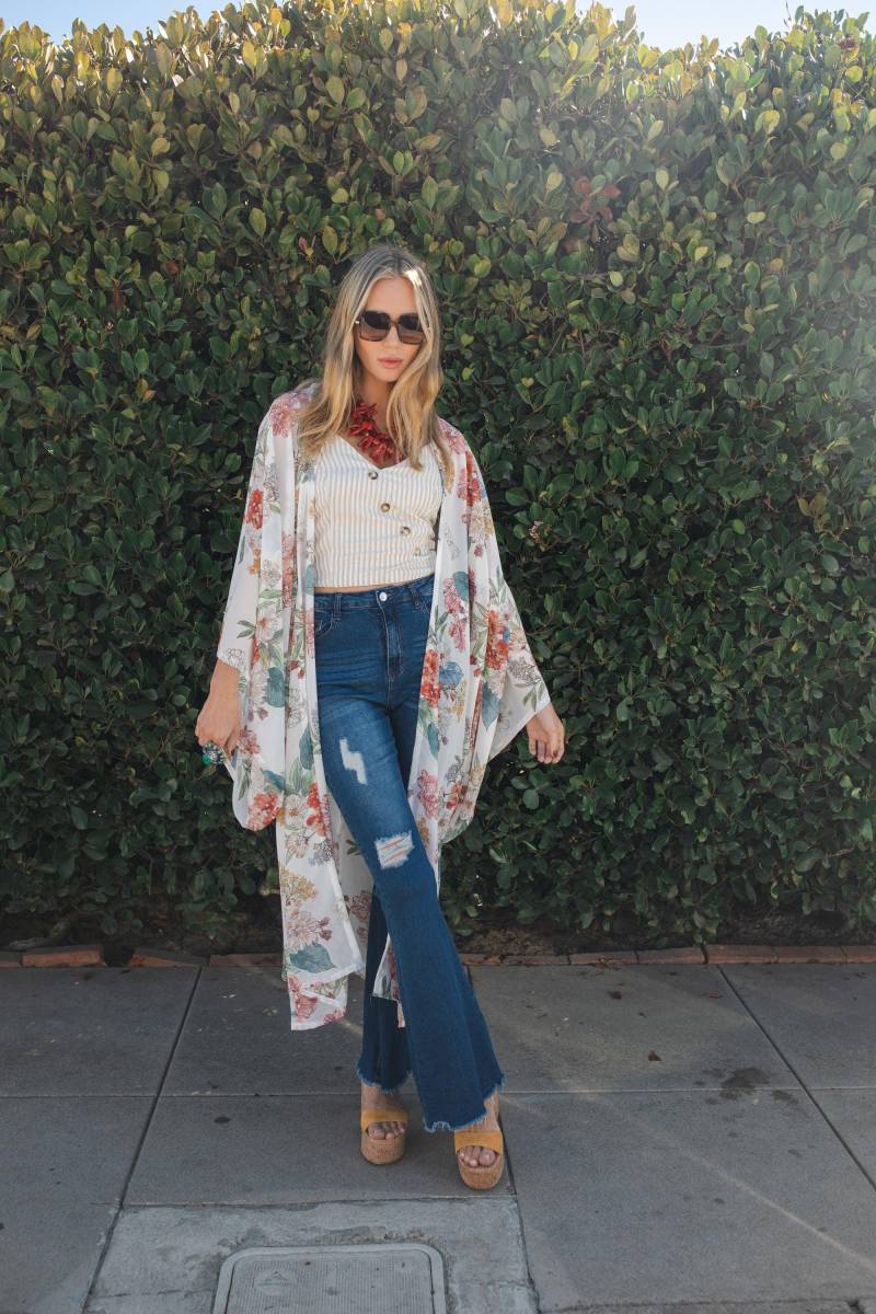 Schwarzer Kimono von jennafergrace