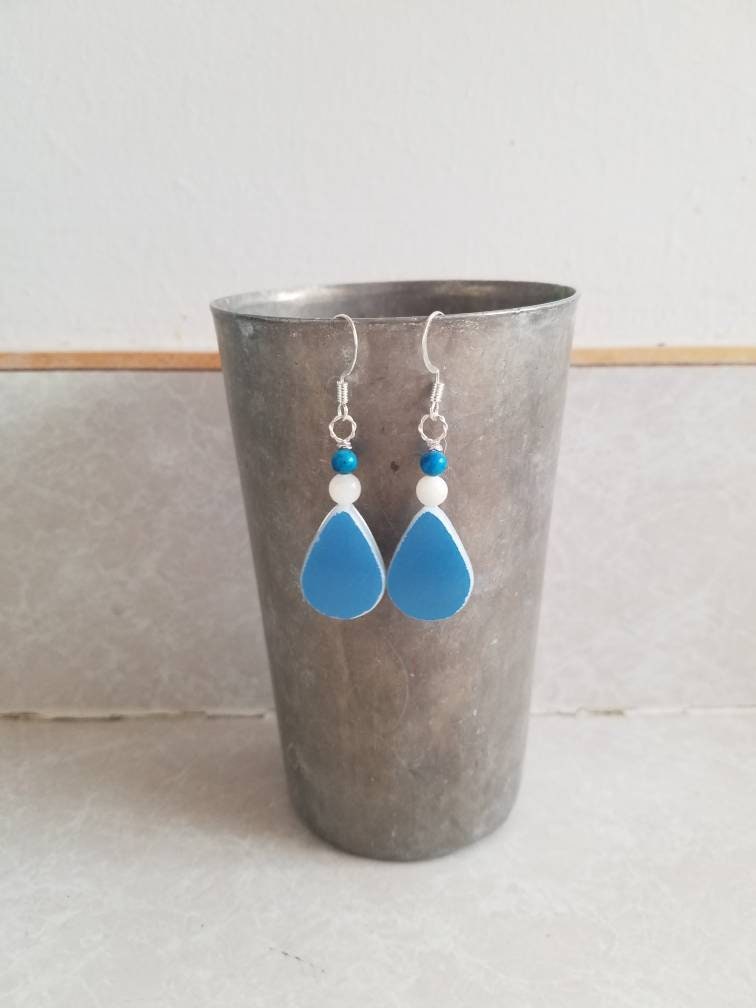 Bezaubernde Horizont Blaue Pyrex Ohrringe von jennahannah