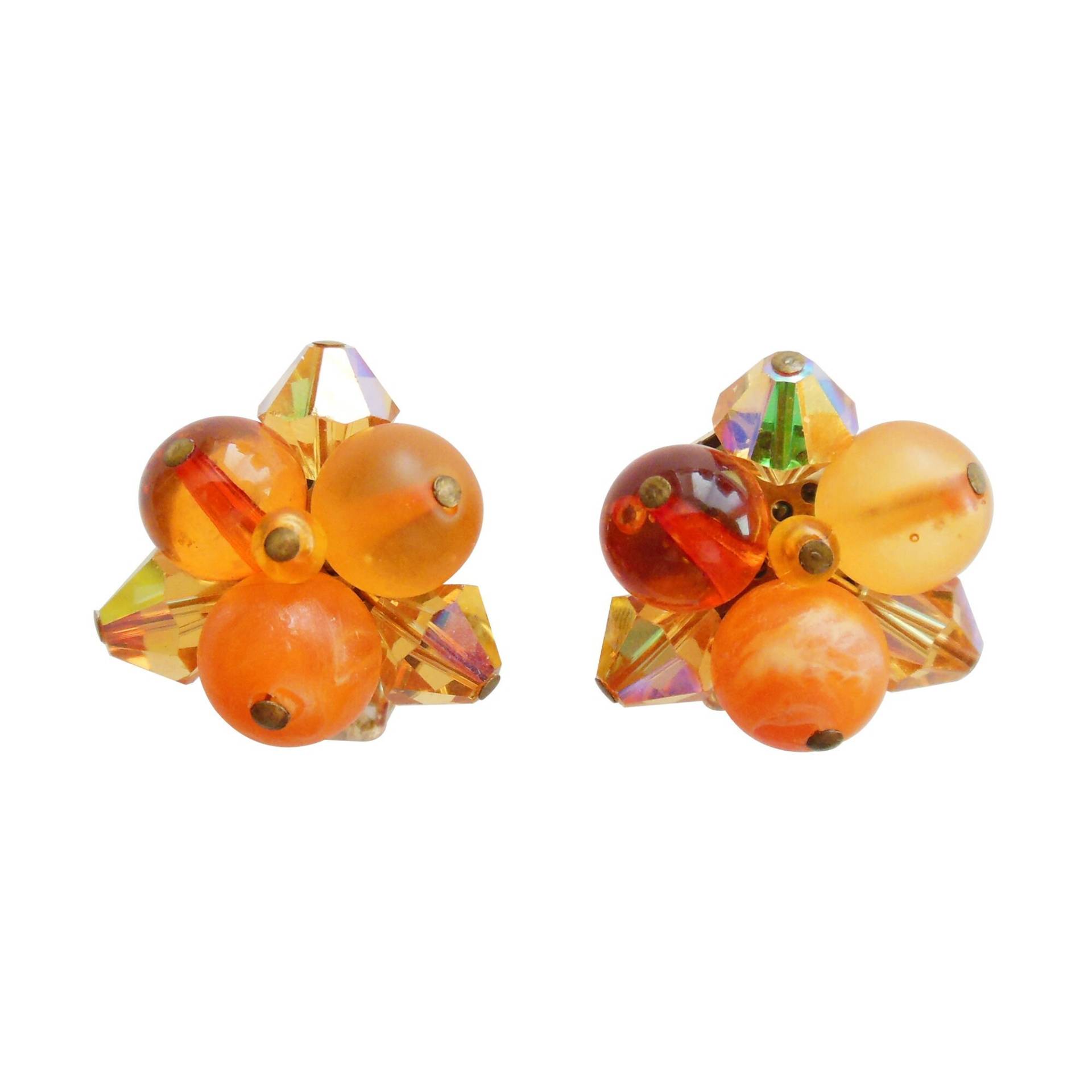 1950Er Vintage Orange Und Gelb Irisierende Kristall Perlen Gold Cluster Made in Japan Chunky Mid Century Bunte Ohrclips von jennydayco