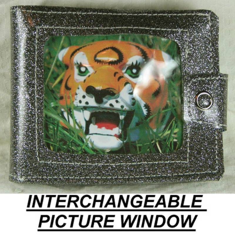 Vinyl-Geldbörse - Silber Glitzer Mit Veränderbaren Fenster "Bild" Vinyl-Geldbörse - Silber Glitzer Mit Veränderbaren Fenster "Bild" von jeshstuff