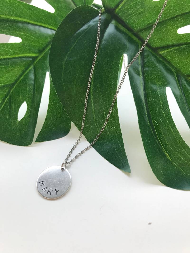 Handgestempelte Halskette/Namenskette/Personalisierte Halskette/Buchstaben Halskette/Plättchen Halskette/Gestempelte Halskette/Personalisierte von jewelboxshop