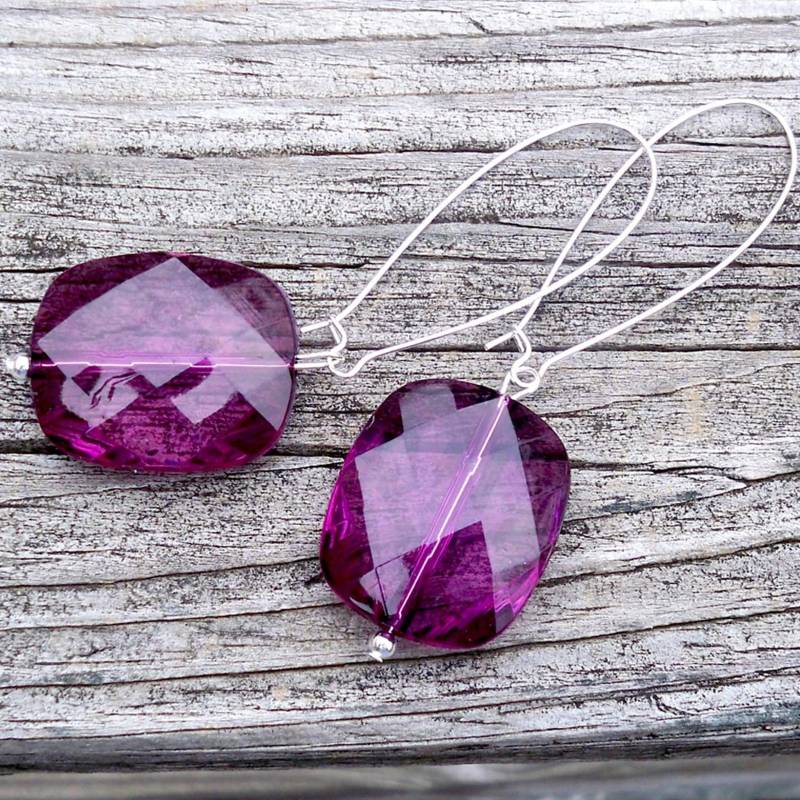 Lila Ohrringe Große Lila Klare Lange Ohrhänger Perlen-Ohrringe von jewelbytessyla