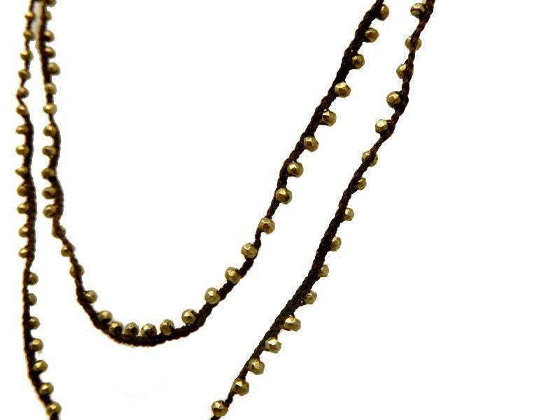 Edelstein Perlen Kette Fertige 32 "Pyrit Perle Auf Brauner Häkelkette Mit Gold Karabinerverschluss | 9Brownshelf-121-03 von jewelersparadise