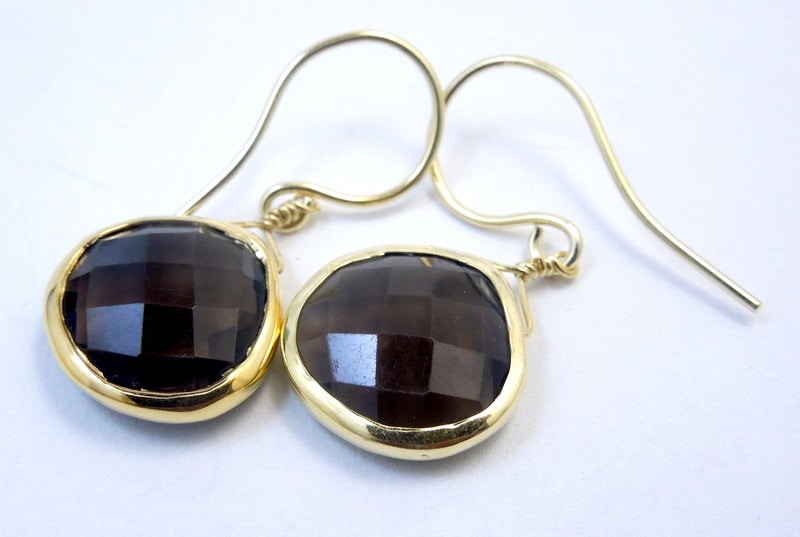 Rauchquarz Tropfen Ohrringe Mit Gold Über Sterling Silber Einfassungen Und Ohrhaken | S70B1-05 von jewelersparadise