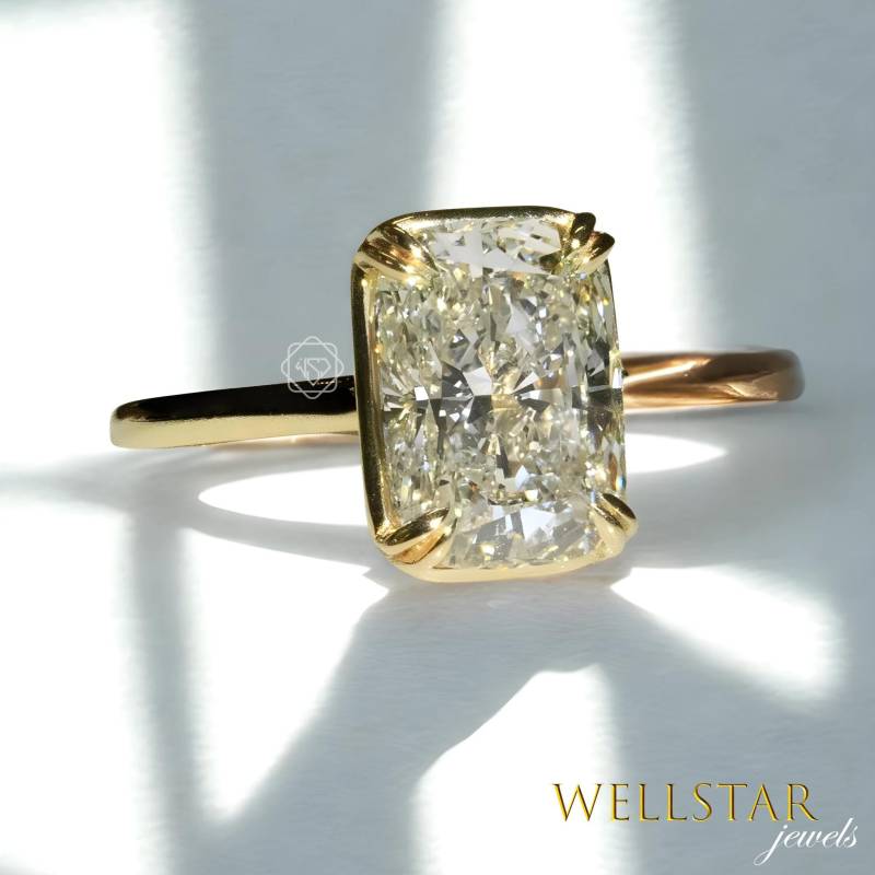 Gold Cushion Moissanite Engagementring 3.00 Ct Diamond Classic Prong Set Bridal Anniversary Band von jewellerybywellstar