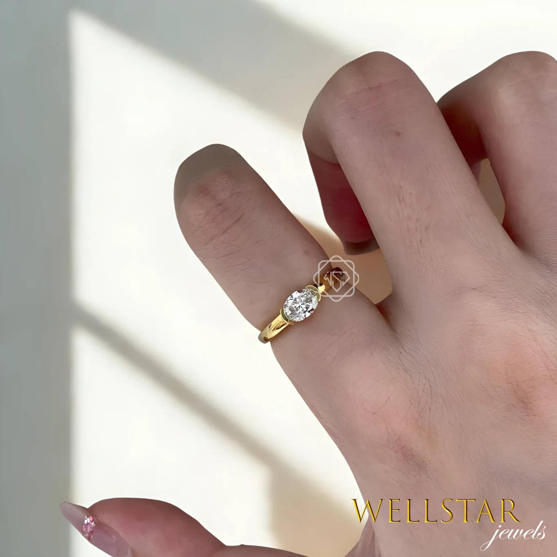 2.50Ct Oval Bezel Set Diamond Solitaire Ring 14K Yellow Gold Minimalist Engagement | Modern Stacking von jewellerybywellstar